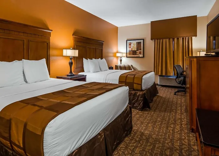 Best Western Plus Midwest Inn & Suites Salina