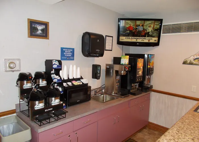 Northwoods Best Inn - Chetek