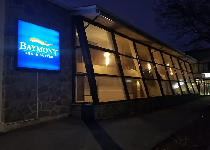 Baymont By Wyndham Montreal Airport