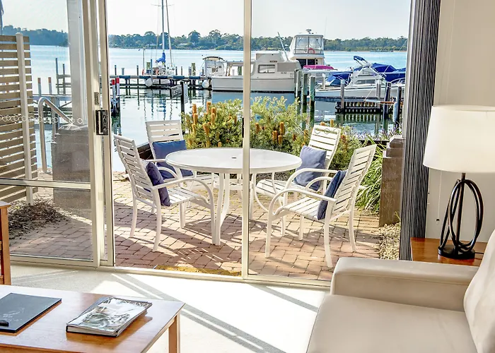 The Moorings At Metung Hotel