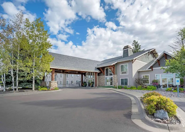 Best Western Plus Kalispell/Glacier Park West Hotel & Suites