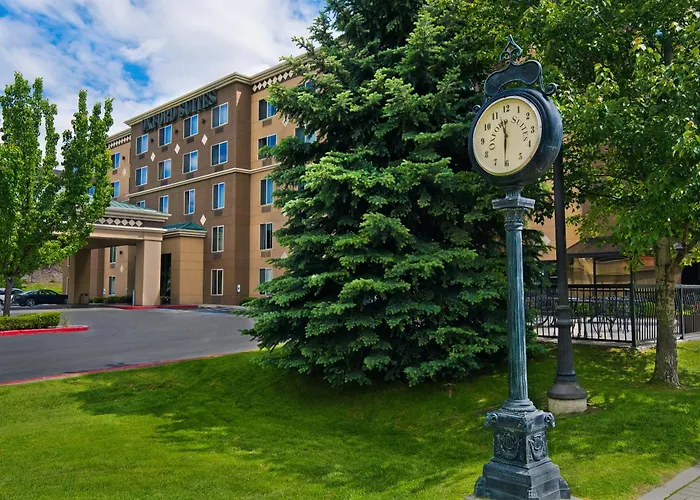 Oxford Suites Spokane Downtown