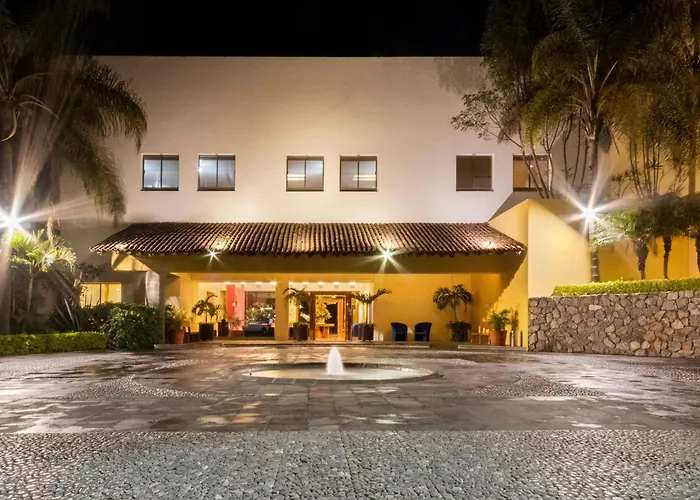 Hotel Rancho San Diego Grand Spa Resort