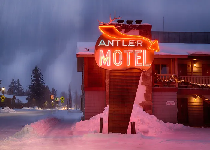 Antler Inn Jackson