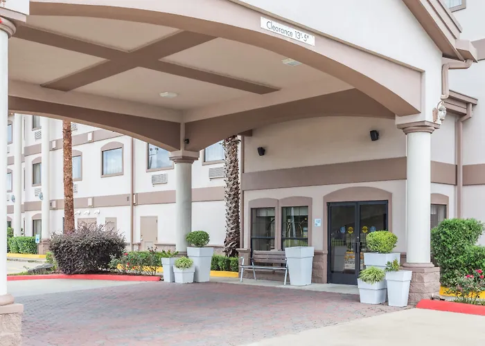 Holiday Inn Express Hotel And Suites Lake Charles By Ihg