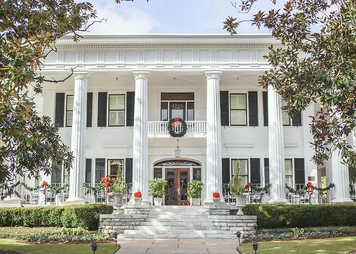 1842 Inn