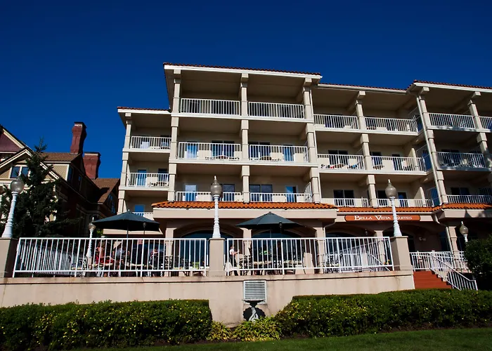 Bella Vista Suites Lake Geneva