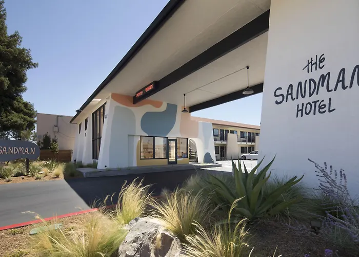 The Sandman Santa Rosa Sonoma, An Ascend Collection Hotel