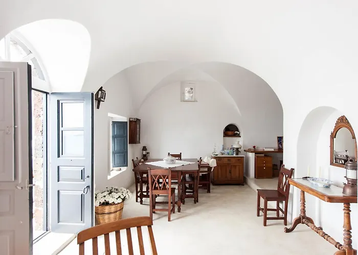 Perivolas Hotel Ia