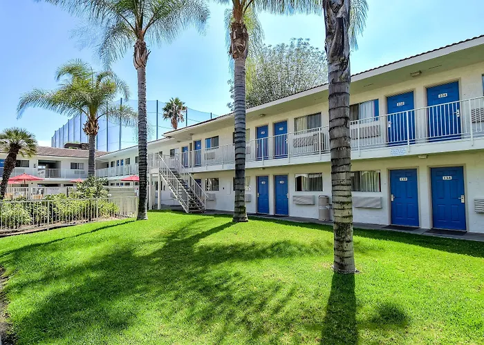Motel 6-Rowland Heights, Ca - Los Angeles - Pomona