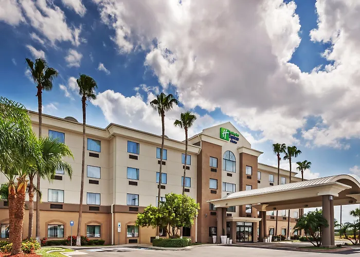 Holiday Inn Express & Suites - Pharr By Ihg