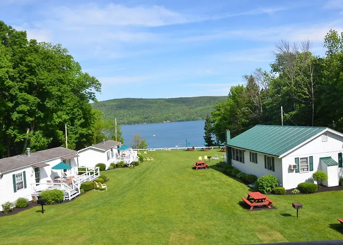 Lake View Motel