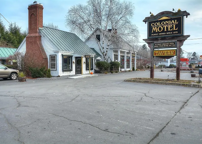Colonial Motel And Spa Brattleboro