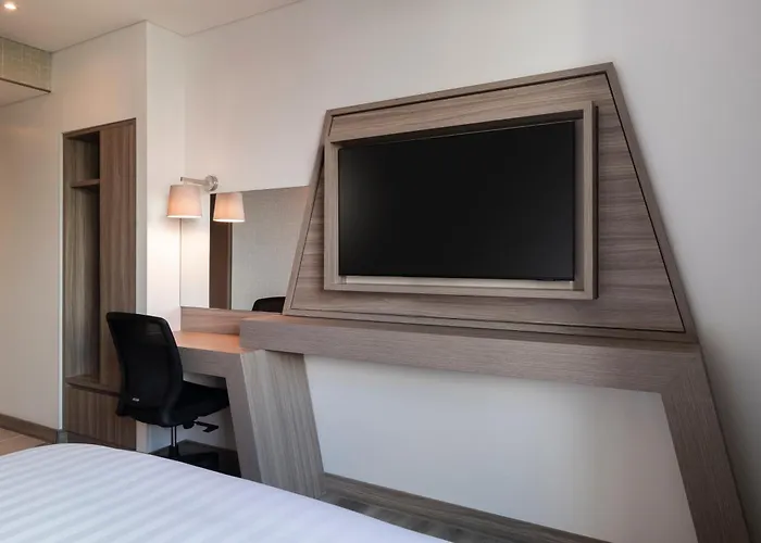 Hampton By Hilton Barranquilla Hotel