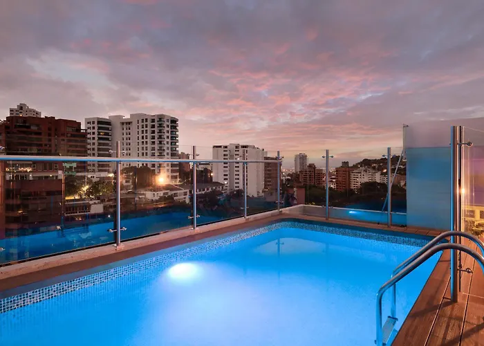 Hampton By Hilton Cali Hotel