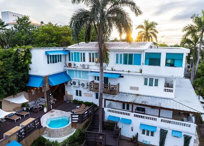 Serenity Rincon Guesthouse