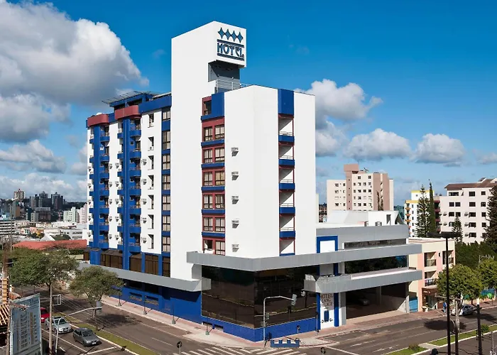 Hotel Lang Palace - Fica no Centro da Cidade