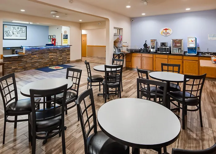 Super 8 By Wyndham Neillsville Wi