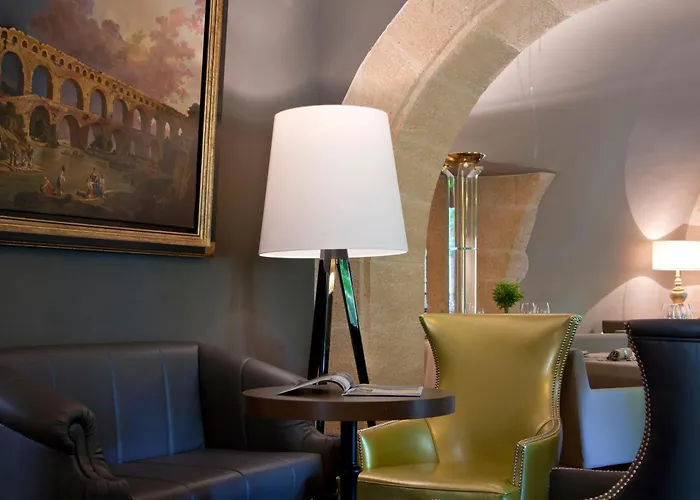 Le Castellas Hotel & Spa - Pont Du Gard - Uzes Collias