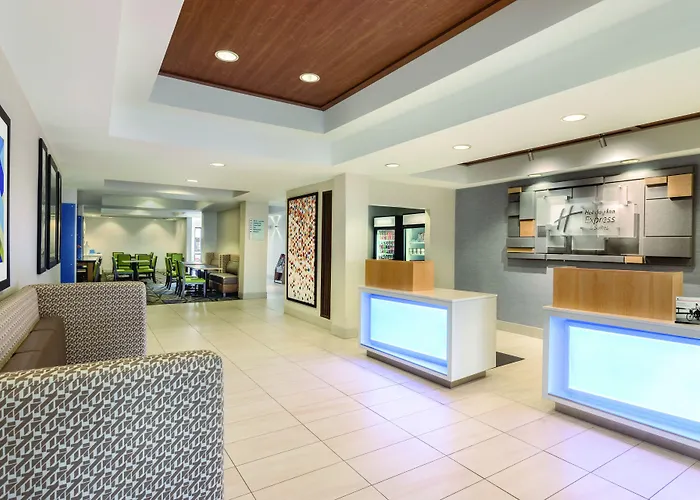 Holiday Inn Express Hotel & Suites Lawton-Fort Sill By Ihg