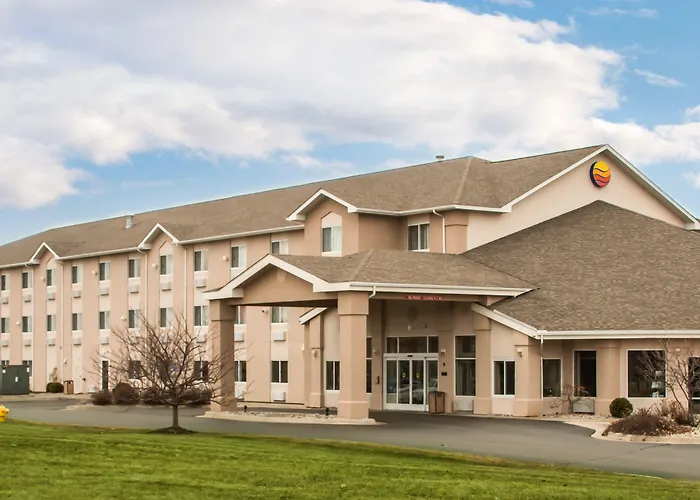 Comfort Inn & Suites Dimondale - Lansing
