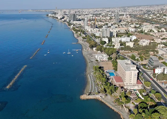 Poseidonia Beach Hotel Limassol