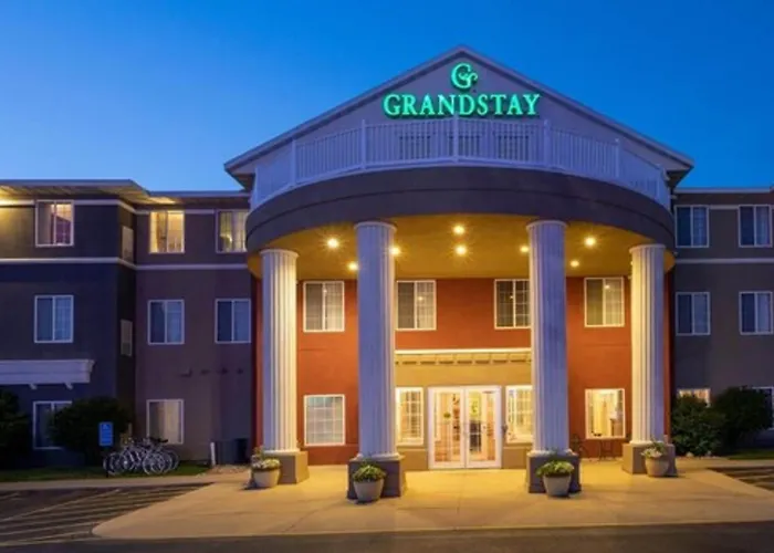 Grandstay Hotel & Suites Ames