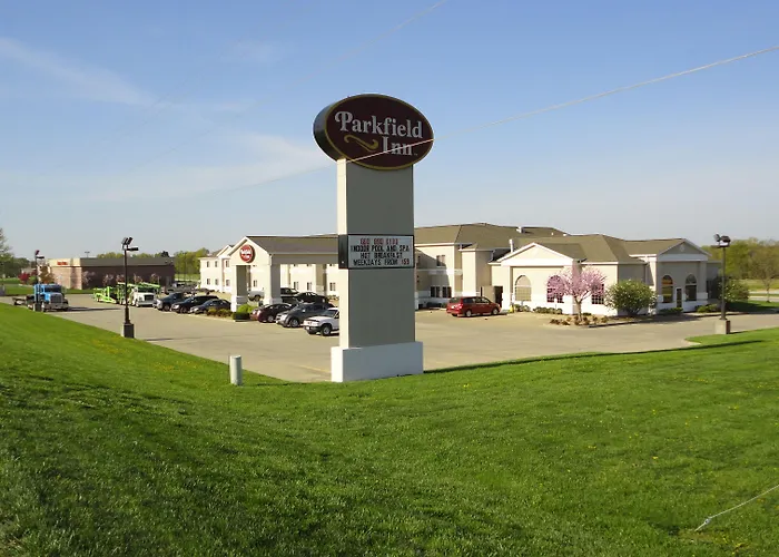 Parkfield Inn - Clinton