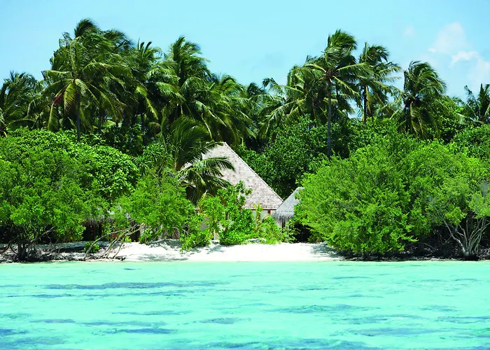 Hideaway Beach Resort & Spa - Complimentary Return Shared Seaplane Or Domestic Flight For Two Guests For A Minimum Of 7 Nights Or More For Stays Until 30Th September 2026 Dhidhdhoo 