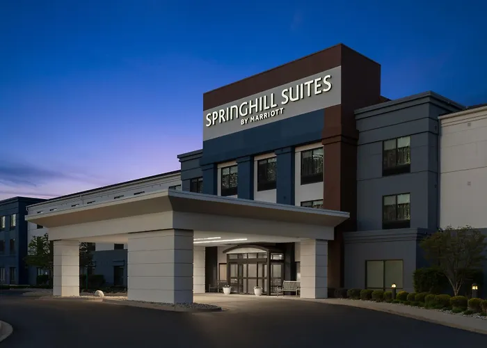 Springhill Suites By Marriott Grand Rapids Airport Southeast