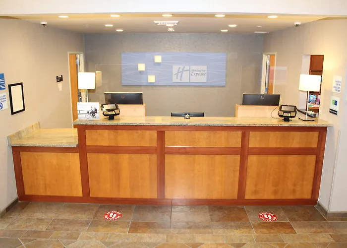 Holiday Inn Express & Suites Cheney By Ihg