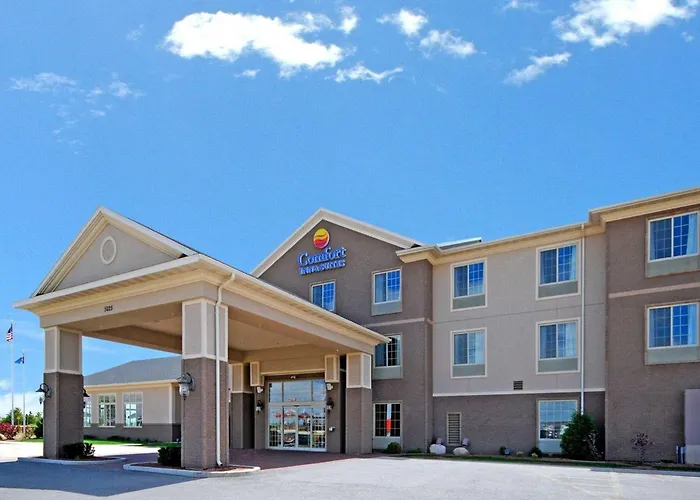 Comfort Inn & Suites Madison North