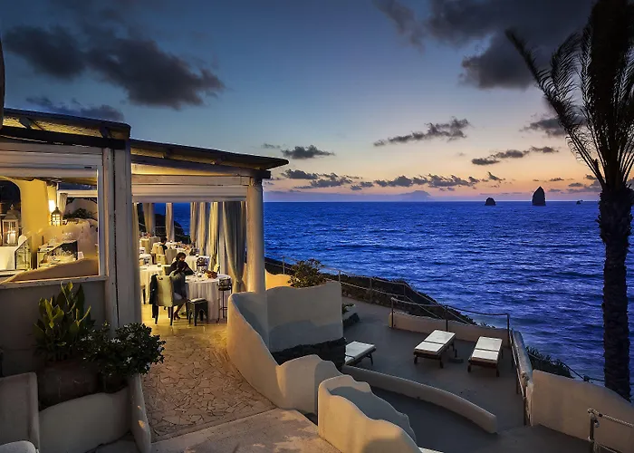 Therasia Resort Sea And Spa - The Leading Hotels Of The World Vulcano 