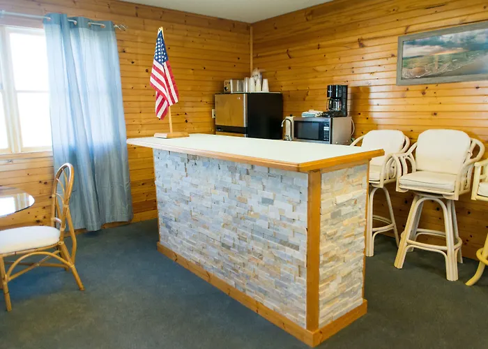 Waterside Inn Chincoteague