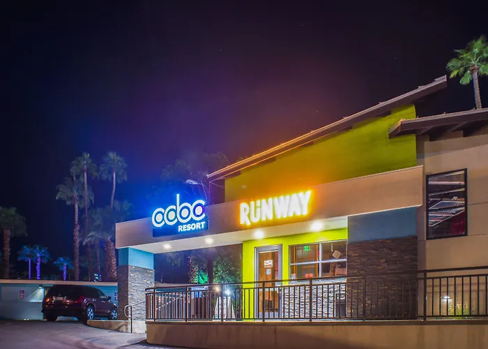Ccbc Resort Hotel - A Gay Men'S Resort Cathedral City