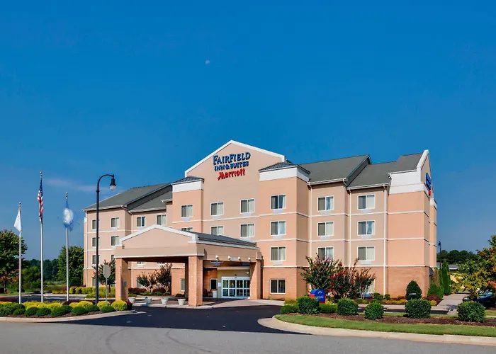 Fairfield Inn And Suites South Hill I-85