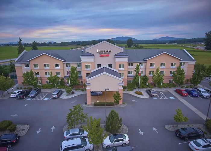 Fairfield Inn & Suites Burlington