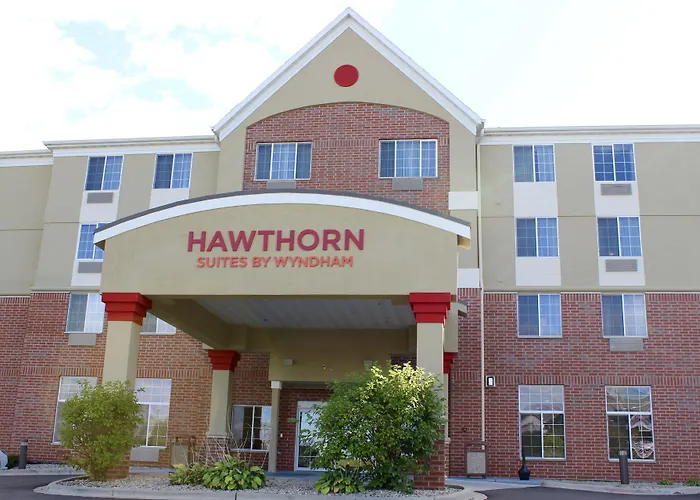 Mainstay Suites Fitchburg - Madison
