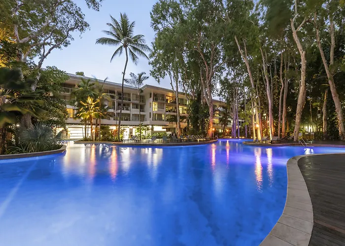Drift Palm Cove Hotel