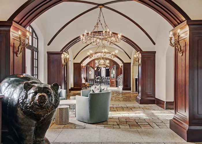 The Arrabelle At Vail Square, A Rockresort, By Vail Resorts