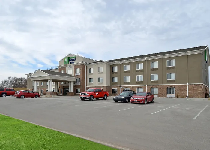 Holiday Inn Express Hotel & Suites Cherry Hills By Ihg Omaha
