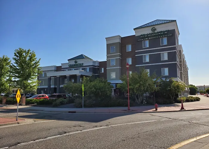 Grandstay Apple Valley