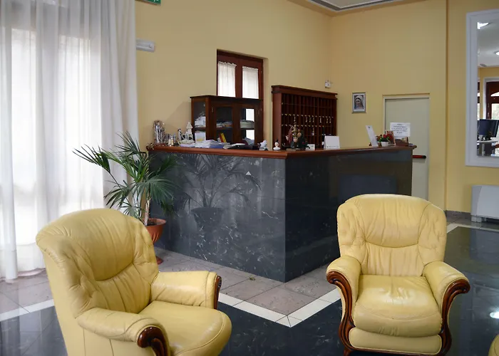 Royal Hotel Montevergine Ospedaletto dʼAlpinolo