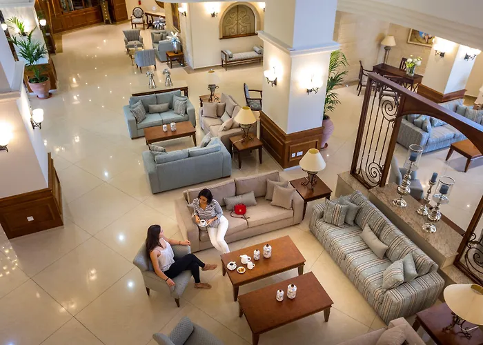 Aquamare Beach Hotel & Spa Geroskipou