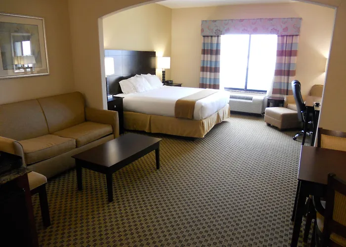Holiday Inn Express & Suites Oklahoma City West-Yukon By Ihg