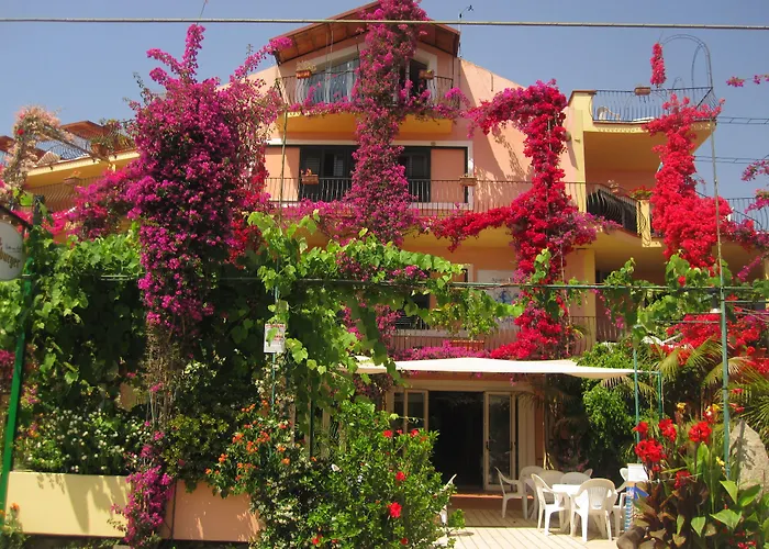 Hotel Domus De Janas Sul Mare Bari Sardo