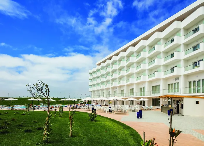 Mh Peniche Hotel