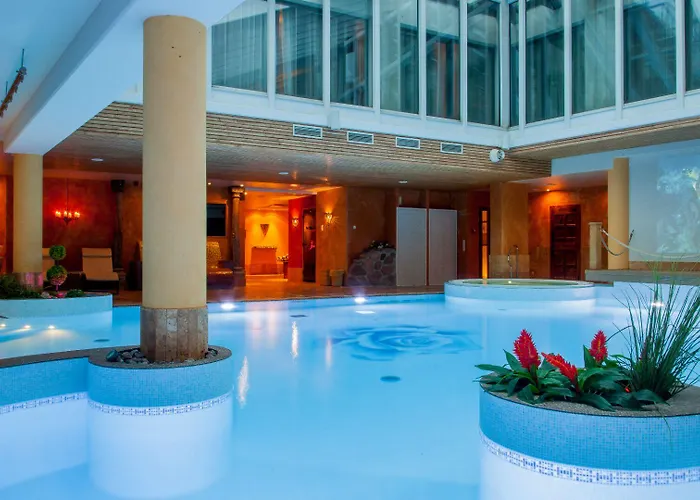 Grand Rose Spa Hotel