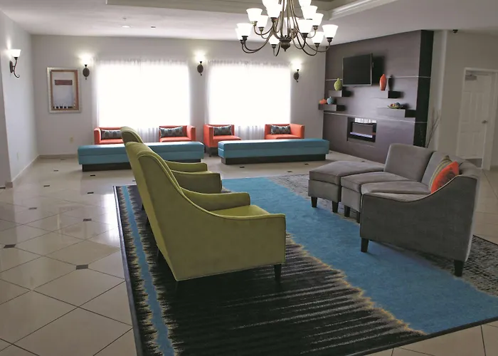 La Quinta By Wyndham Orange