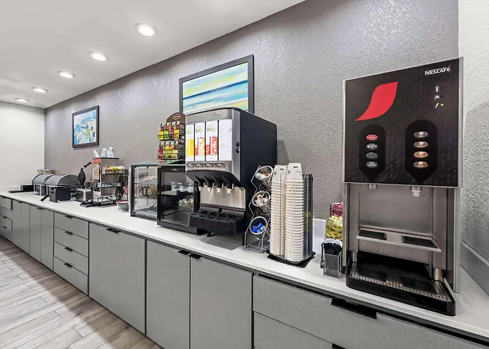 Best Western Palace Inn & Suites Big Spring